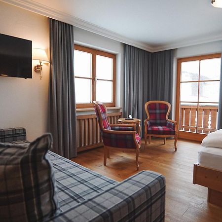 Hotel Acerina Superior เลคอัมอาร์ลแบร์ก ภายนอก รูปภาพ